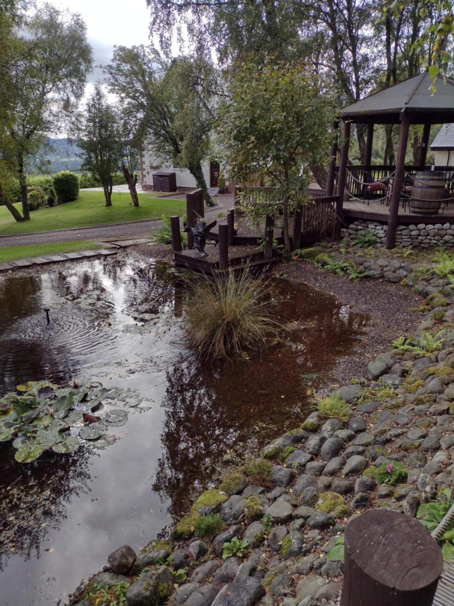 7 Burnside House Bed and Breakfast Kilmorack Exteriör bild